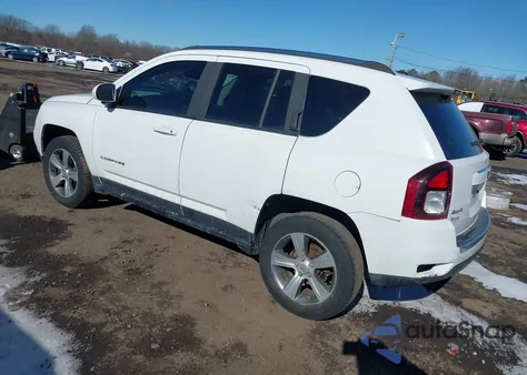 2016 Jeep Compass High Altitude Edition z USA, uszkodzony, nr VIN 1C4NJDEB5GD724550